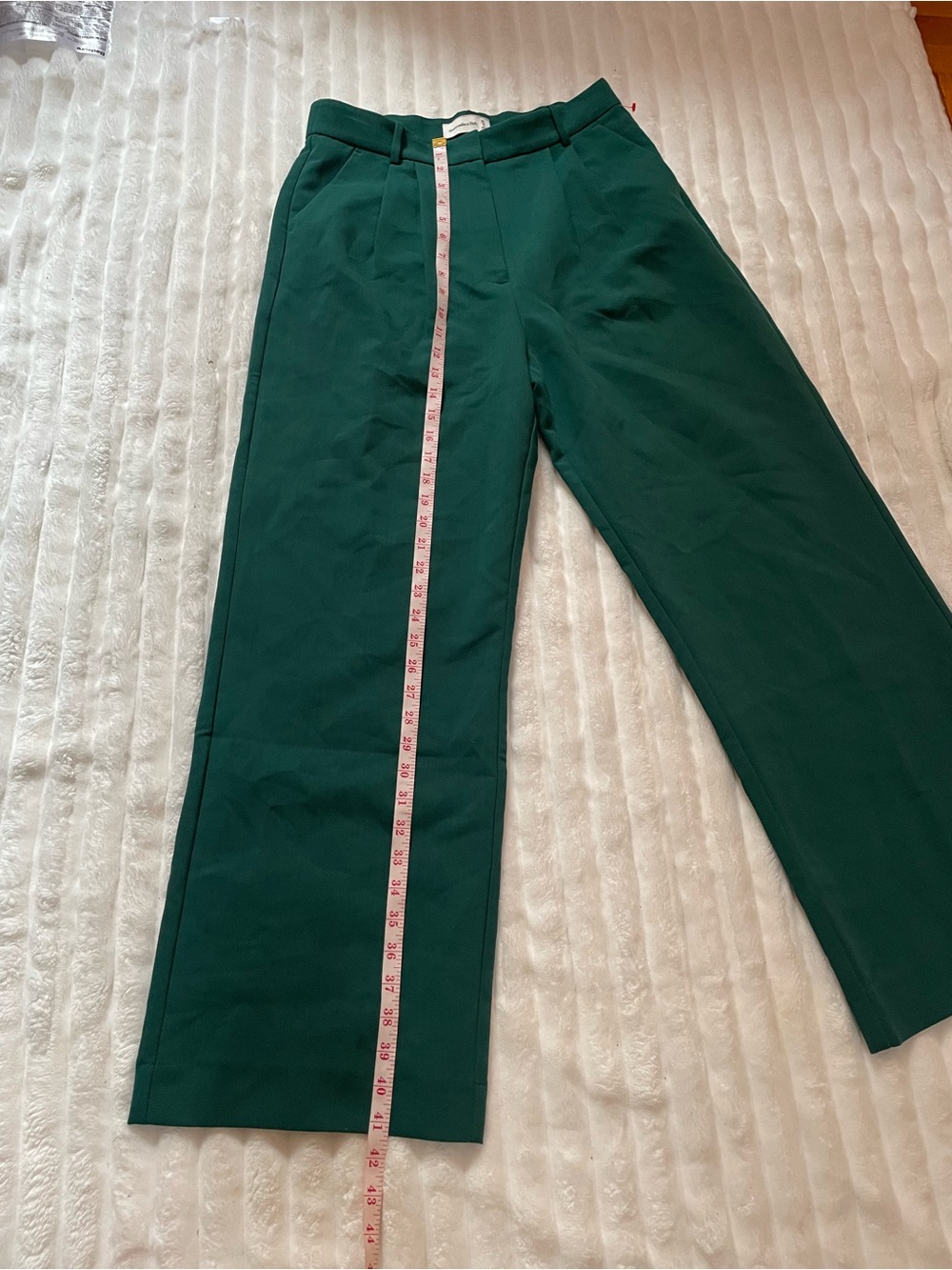Abercrombie & Fitch Wide-Leg High-Rise Pants in Forest Green - Picture 5 of 16